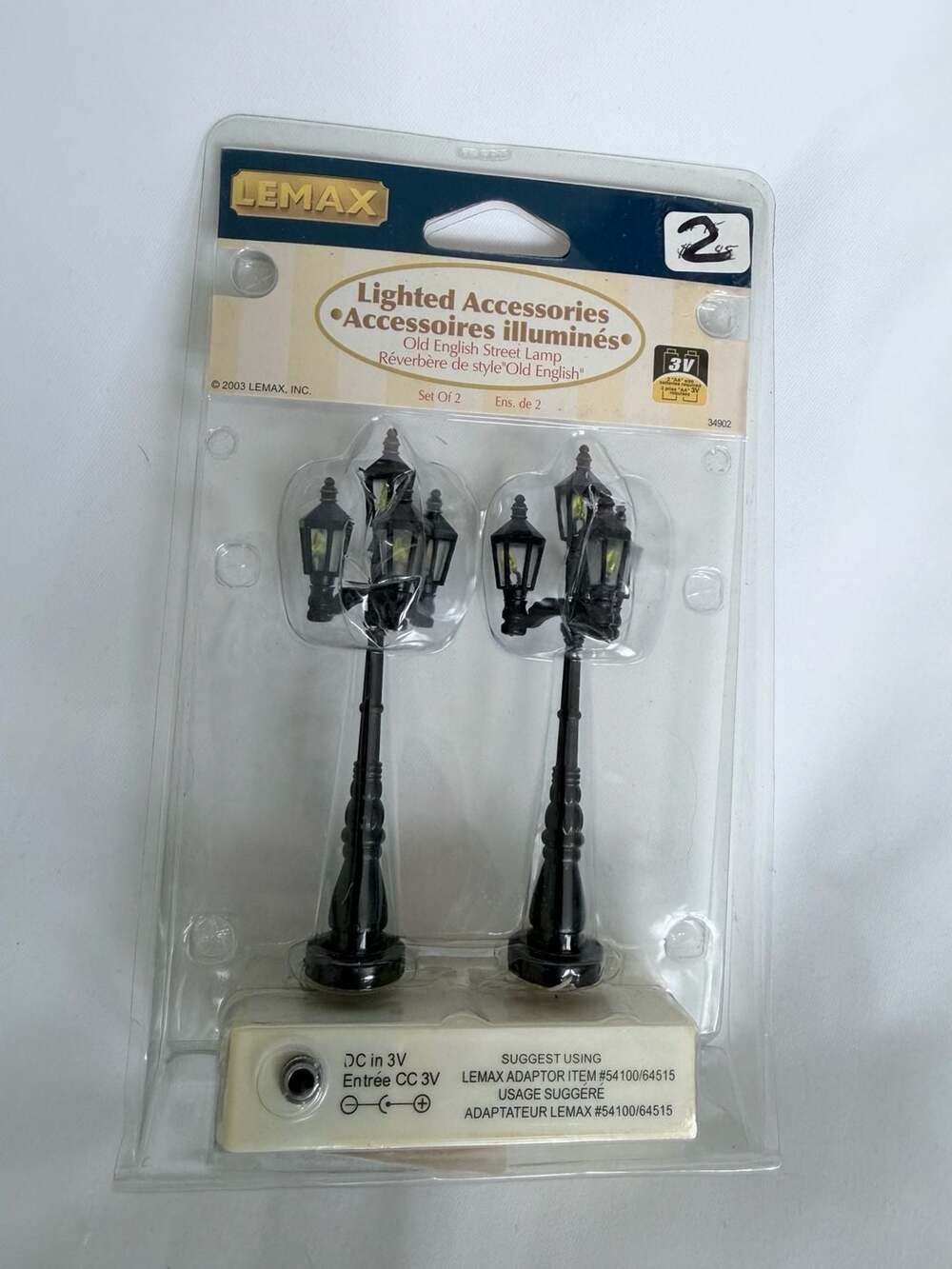 Lemax Old English Street Lamp Lighted Accessories Set of 2 Item #34902
